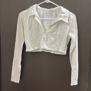 Divided cropped long sleeve